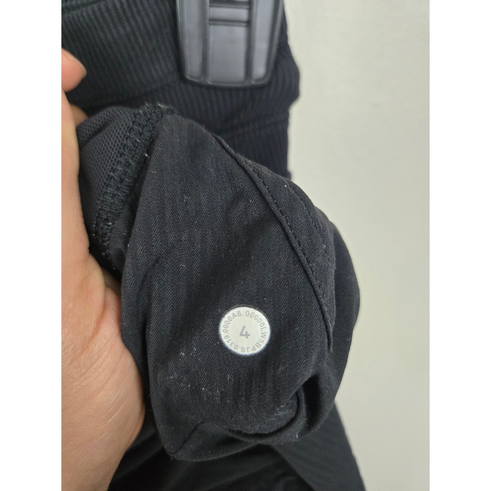Lululemon Studio Jogger Black Pinstripe Textured Pants Size 4 Womens - Picture 12 of 14